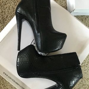Steve Madden Snake Print Bootie